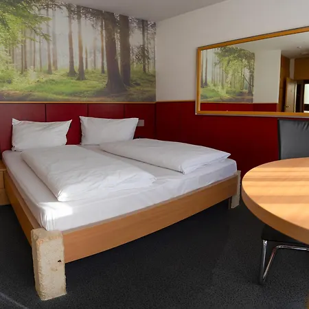 Waldhotel Geländer 3* Schernfeld